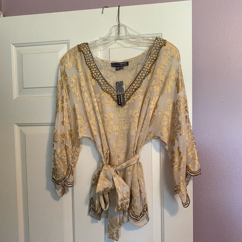 Never been worn Boston Proper beautiful  gold top in size 6.